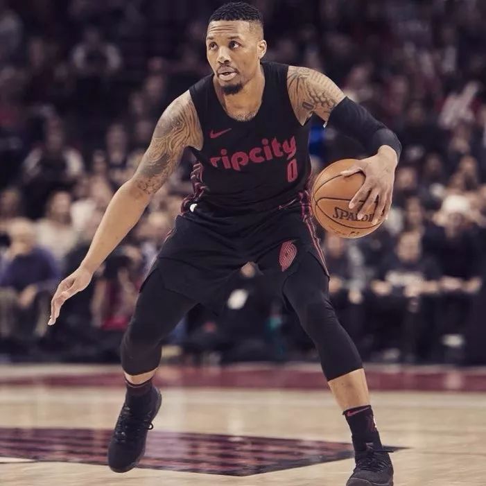 正站在这个 正站在这个