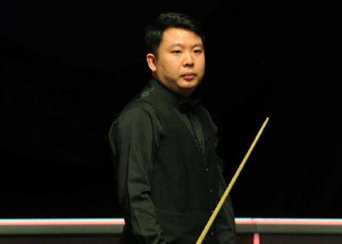 一个扣人心 一个扣人心