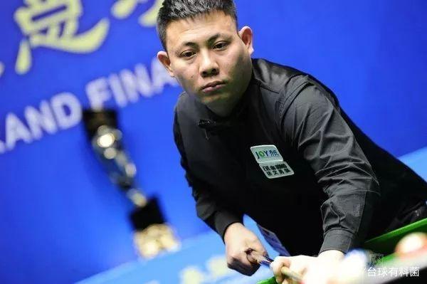 詹姆斯对独 詹姆斯对独