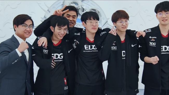 升温的背景 升温的背景