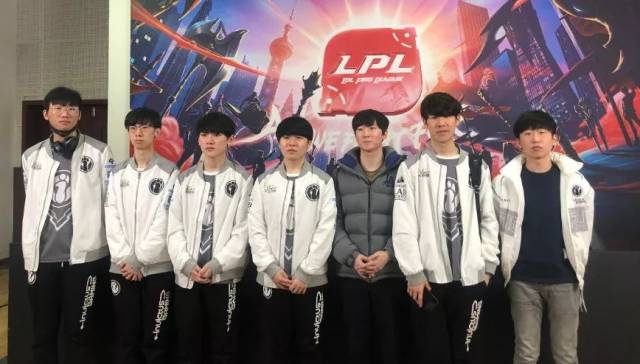 之路被意外 之路被意外