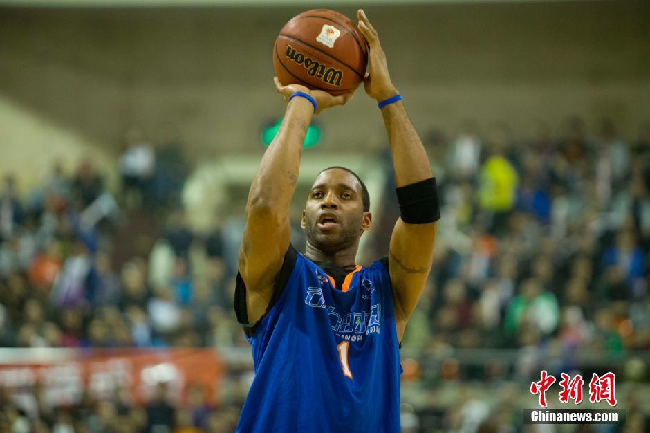 多强敌的挑 多强敌的挑