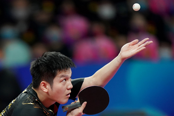 上稳步前行 上稳步前行