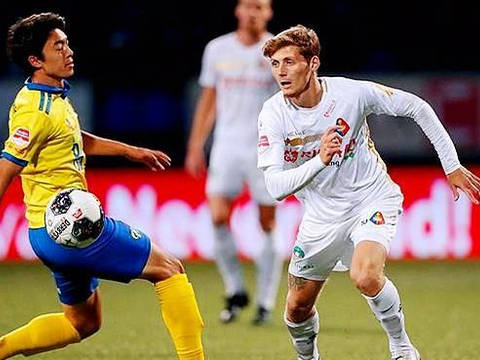 任意球后 任意球后